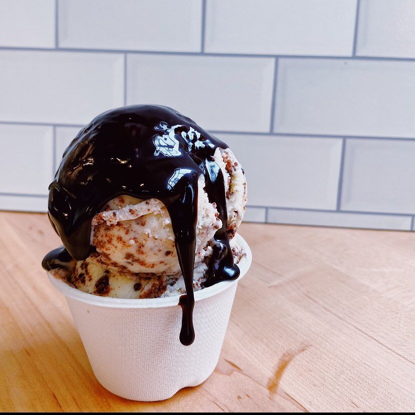 TGIF = Thank God Its Fudge! Stop by our window this weekend for a hot fudge sundae or any of our other delicious treats! 
#icecream #inmanpark #icecreamshop #atlanta #homemade #madeinatl #icecreamsofinsta #atleats